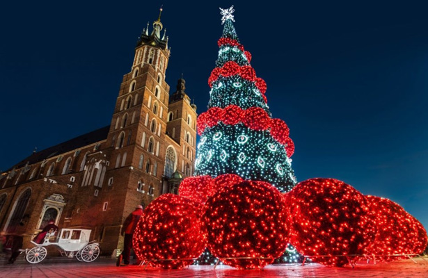 lara-tour-krakow